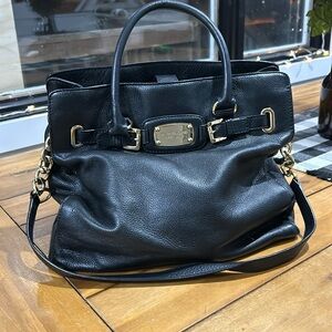 Michael Kors Hamilton East West Black Purse